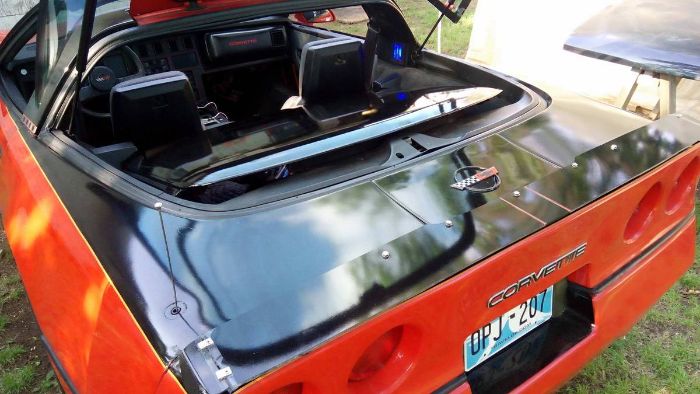 Chevrolet-Corvette-1985-Custom-2