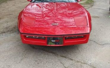 Chevrolet-Corvette-1985-Red-4
