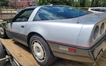 Chevrolet-Corvette-1986-3