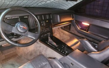 Chevrolet-Corvette-1986-Black-Gray-5