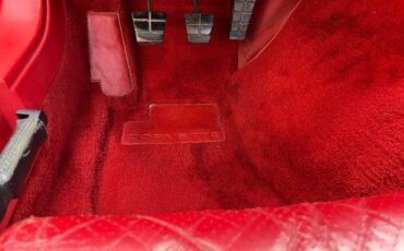 Chevrolet-Corvette-1986-Bright-Red-1