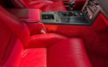 Chevrolet-Corvette-1986-Bright-Red-11