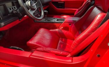 Chevrolet-Corvette-1986-Bright-Red-13
