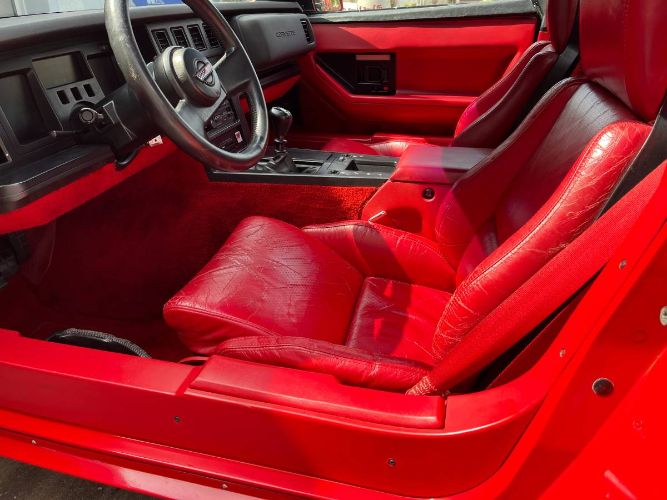 Chevrolet-Corvette-1986-Bright-Red-13