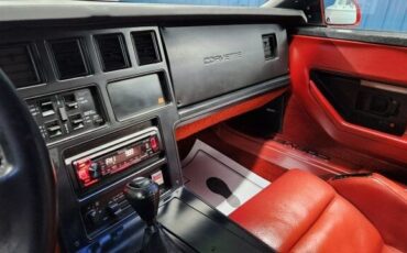 Chevrolet-Corvette-1986-Convertible-21