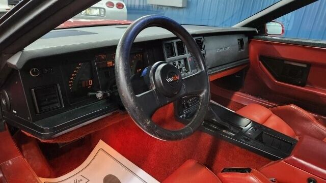 Chevrolet-Corvette-1986-Convertible-6