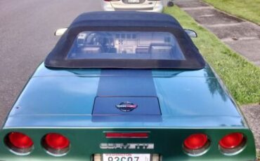 Chevrolet-Corvette-1986-Green-6
