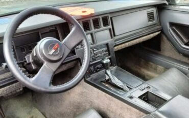 Chevrolet-Corvette-1986-Green-8