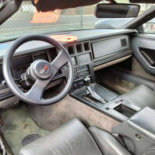 Chevrolet-Corvette-1986-Green-8