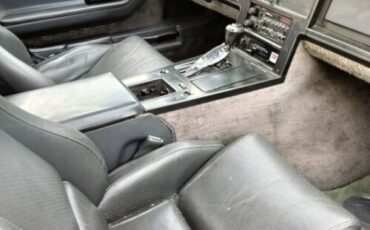 Chevrolet-Corvette-1986-Green-9
