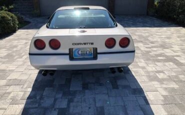 Chevrolet-Corvette-1986-Silver-Metallic-GrayCharcoal-6
