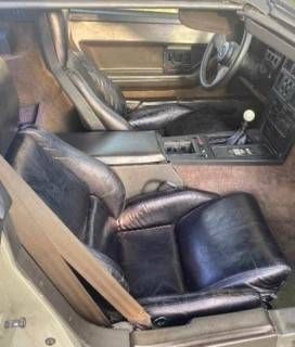 Chevrolet-Corvette-1987-3