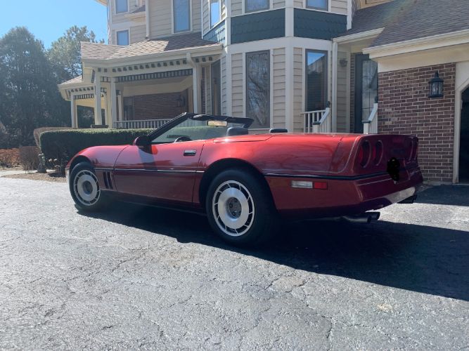 Chevrolet-Corvette-1987-3