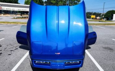 Chevrolet-Corvette-1987-Blue-1