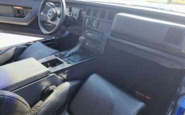 Chevrolet-Corvette-1987-Blue-11