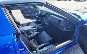 Chevrolet-Corvette-1987-Blue-12