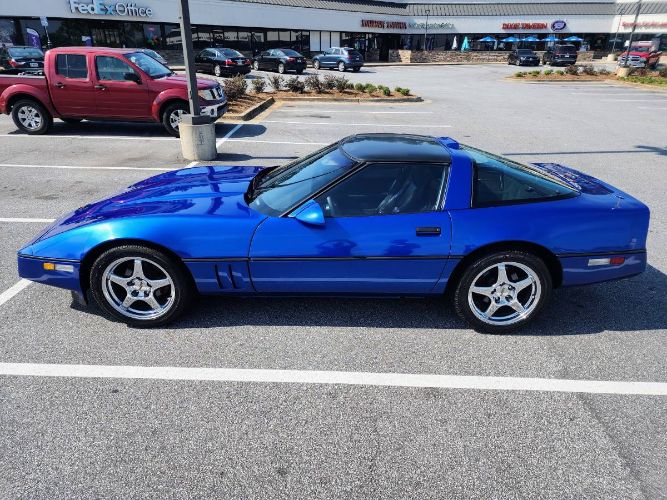 Chevrolet-Corvette-1987-Blue-13