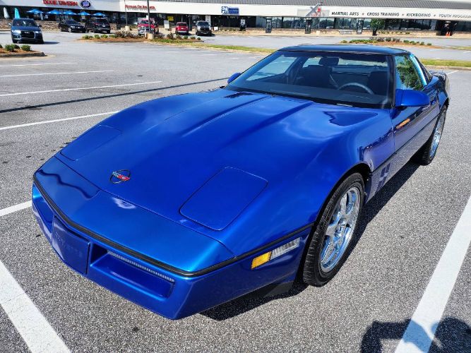 Chevrolet-Corvette-1987-Blue-18