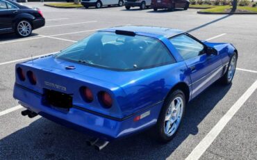 Chevrolet-Corvette-1987-Blue-5