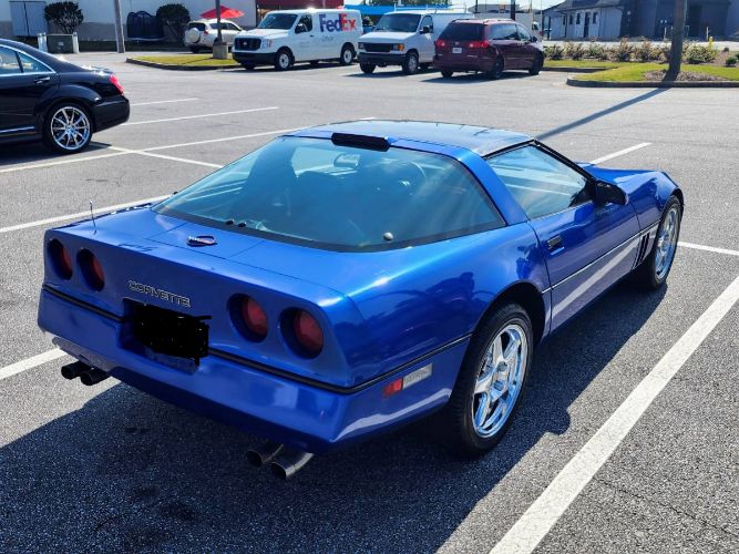Chevrolet-Corvette-1987-Blue-5