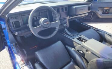 Chevrolet-Corvette-1987-Blue-7