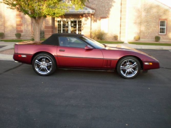 Chevrolet-Corvette-1987-CopperRust-Gray-1