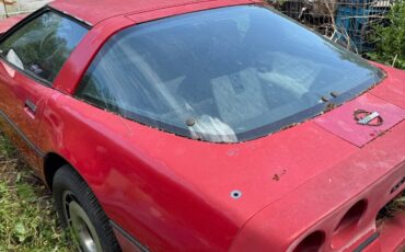 Chevrolet-Corvette-1987-Coupe-2
