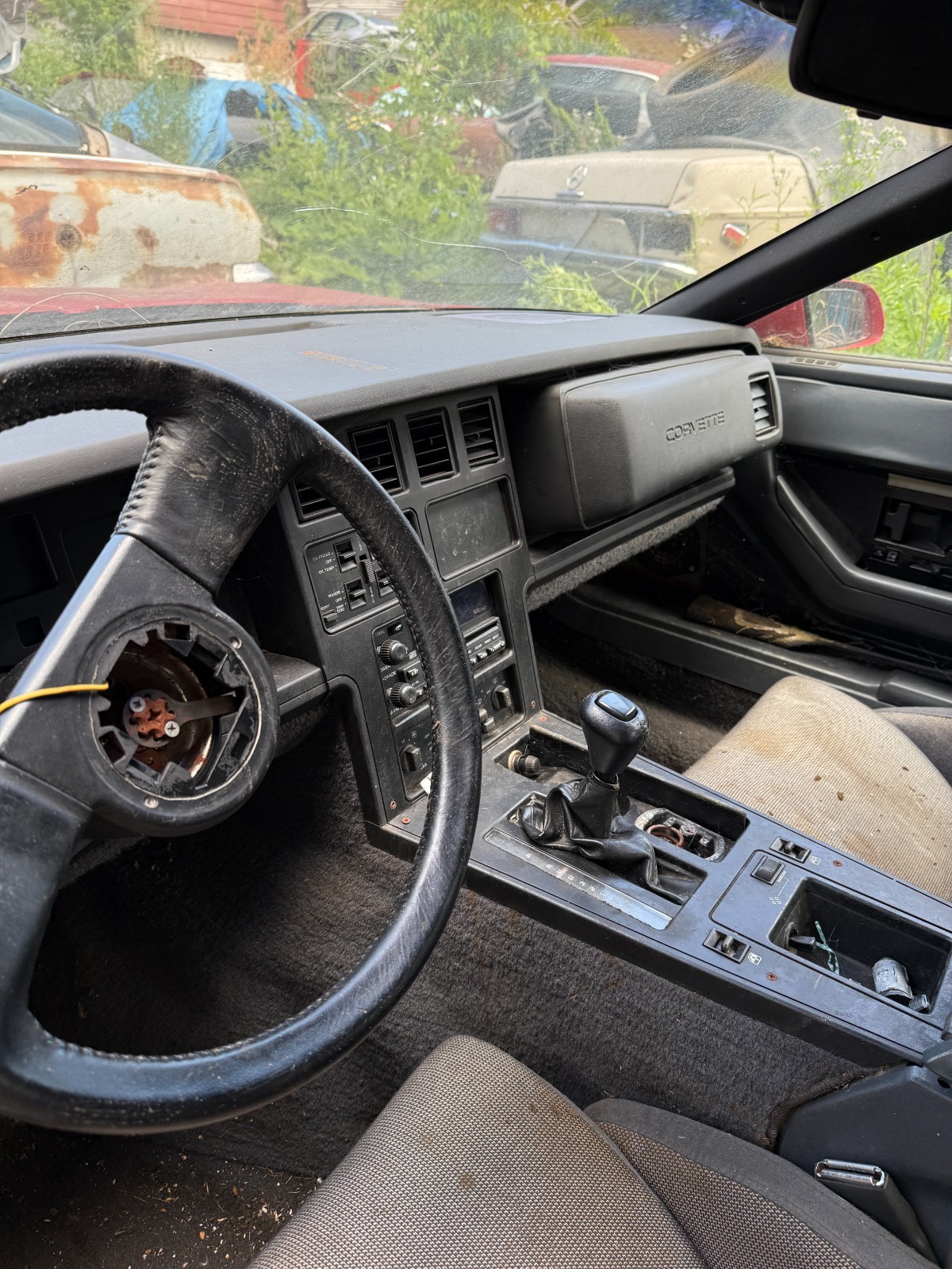 Chevrolet-Corvette-1987-Coupe-3