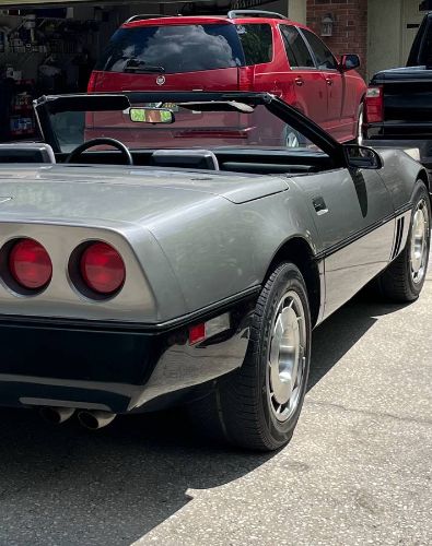 Chevrolet-Corvette-1987-Dark-Gray-MetallicB-Gray-Houndstooth-21