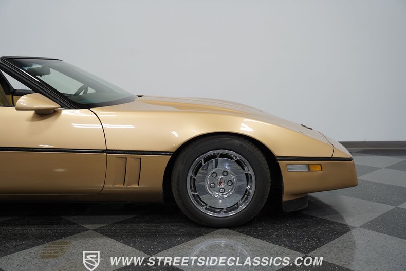 Chevrolet-Corvette-1987-Gold-Metallic-Saddle-12