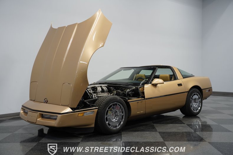 Chevrolet-Corvette-1987-Gold-Metallic-Saddle-13