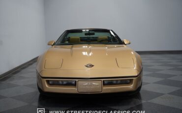 Chevrolet-Corvette-1987-Gold-Metallic-Saddle-28