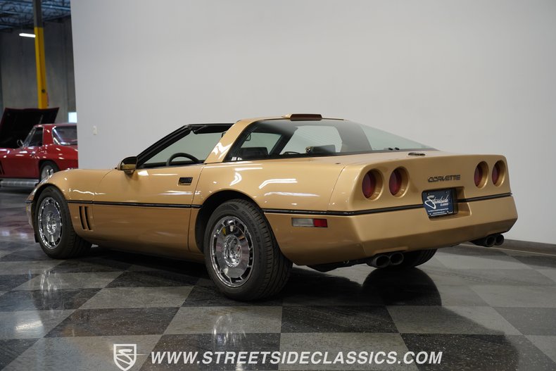 Chevrolet-Corvette-1987-Gold-Metallic-Saddle-5