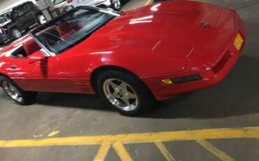 Chevrolet-Corvette-1987-Red-1