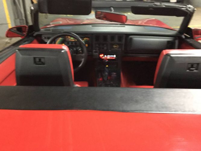 Chevrolet-Corvette-1987-Red-3