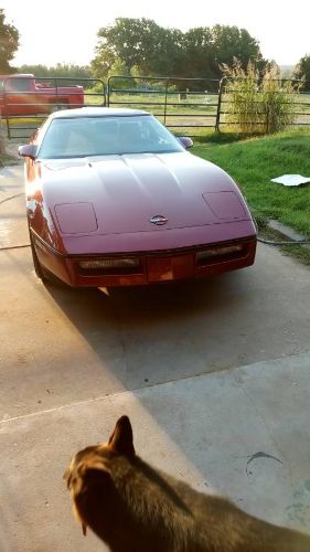 Chevrolet-Corvette-1987-Red-3