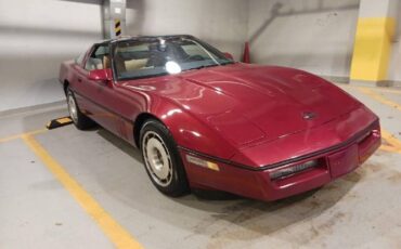 Chevrolet-Corvette-1987-Red-3