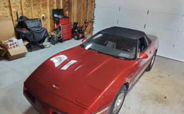 Chevrolet-Corvette-1987-Red-5
