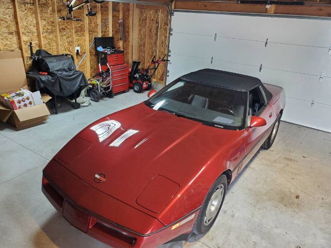Chevrolet-Corvette-1987-Red-5