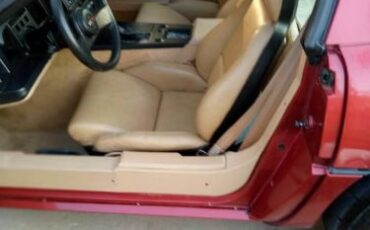 Chevrolet-Corvette-1987-Red-9