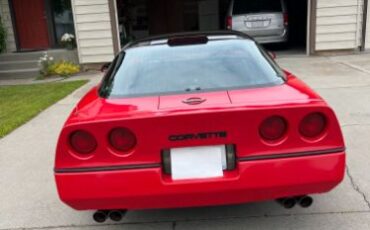 Chevrolet-Corvette-1987-Red-Black-Leather-5