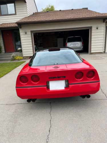 Chevrolet-Corvette-1987-Red-Black-Leather-5