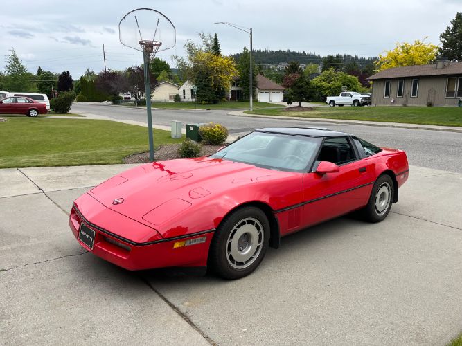 Chevrolet-Corvette-1987-Red-Black-Leather-9