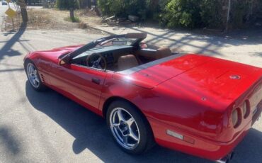 Chevrolet-Corvette-1987-Red-Saddle-Leather-10