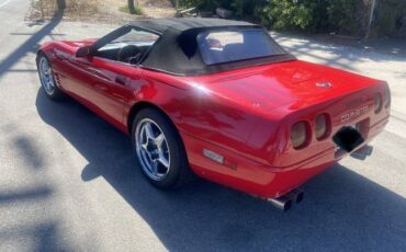Chevrolet-Corvette-1987-Red-Saddle-Leather-2