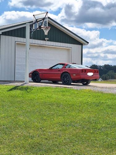 Chevrolet-Corvette-1988-1