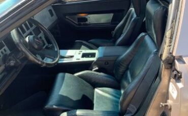 Chevrolet-Corvette-1988-2