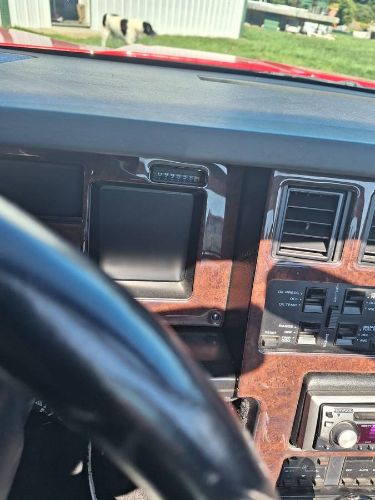 Chevrolet-Corvette-1988-3