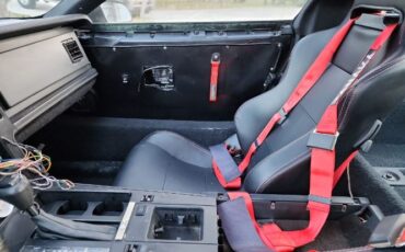 Chevrolet-Corvette-1988-Black-5