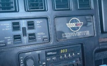 Chevrolet-Corvette-1988-Blue-7